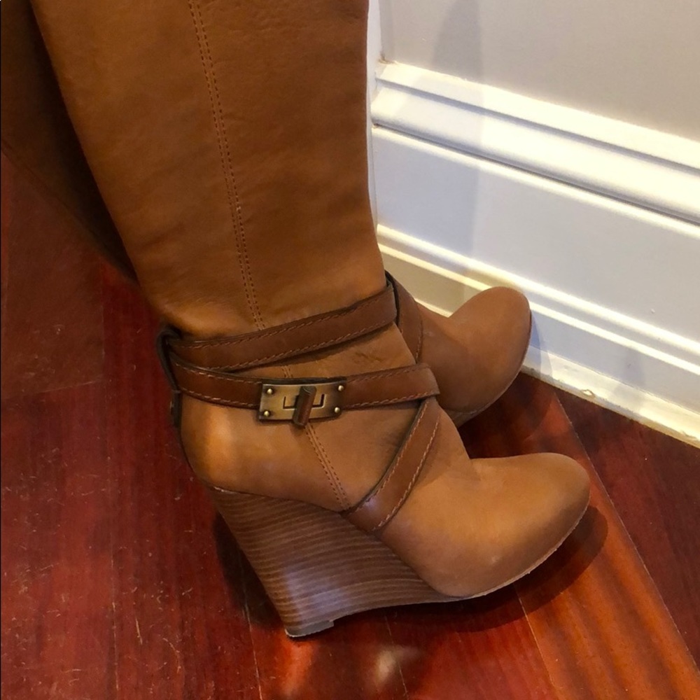 BCBG Remy Leather Remy Wedge Boot - Picture 7 of 8